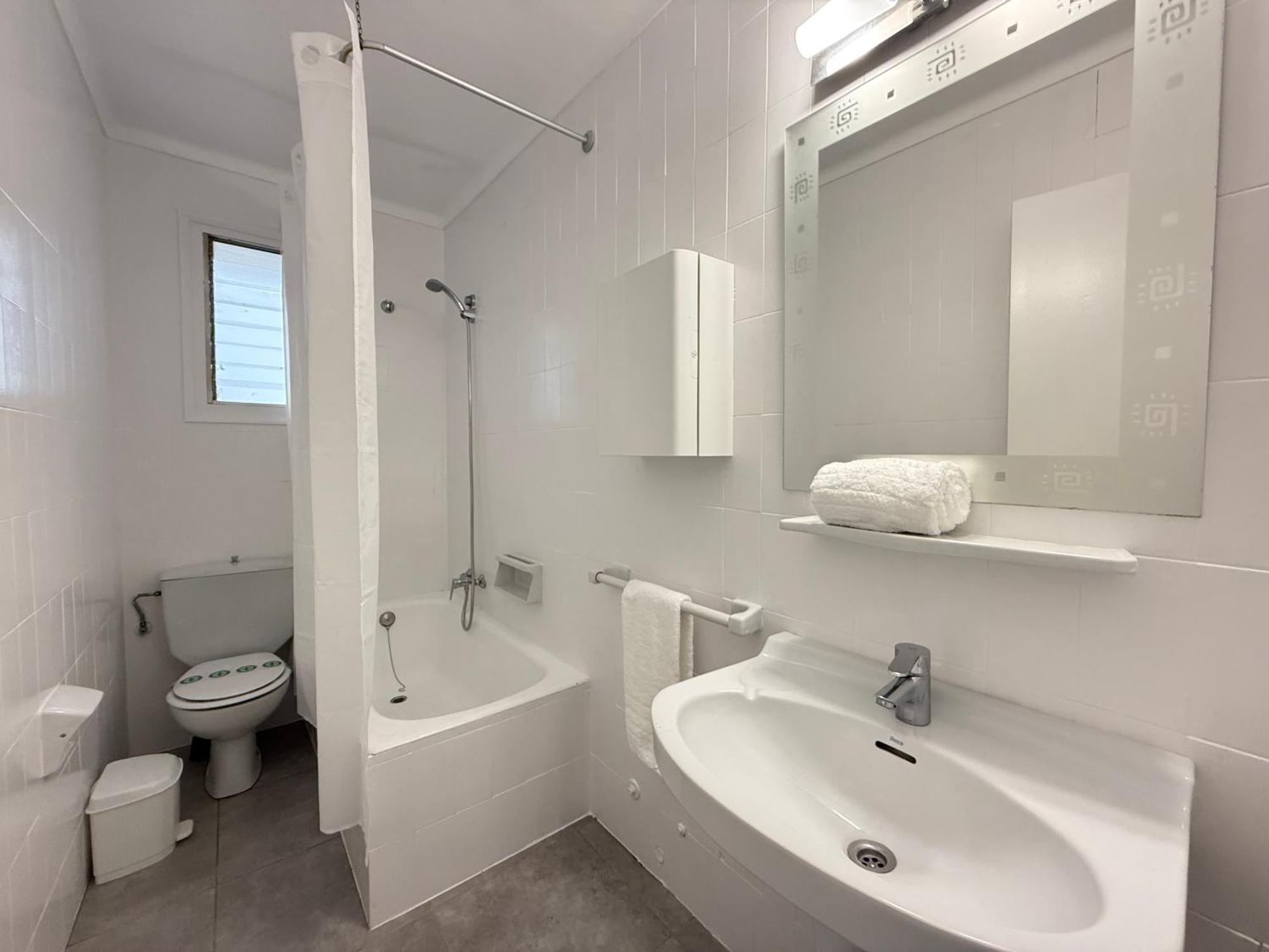 Agi Macia Centro Apartment Roses Luaran gambar